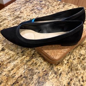 Jones New York, Black flats